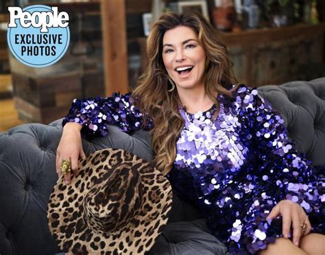 shania twain topless|Shania Twain, 57, unashamed as she poses naked in new。